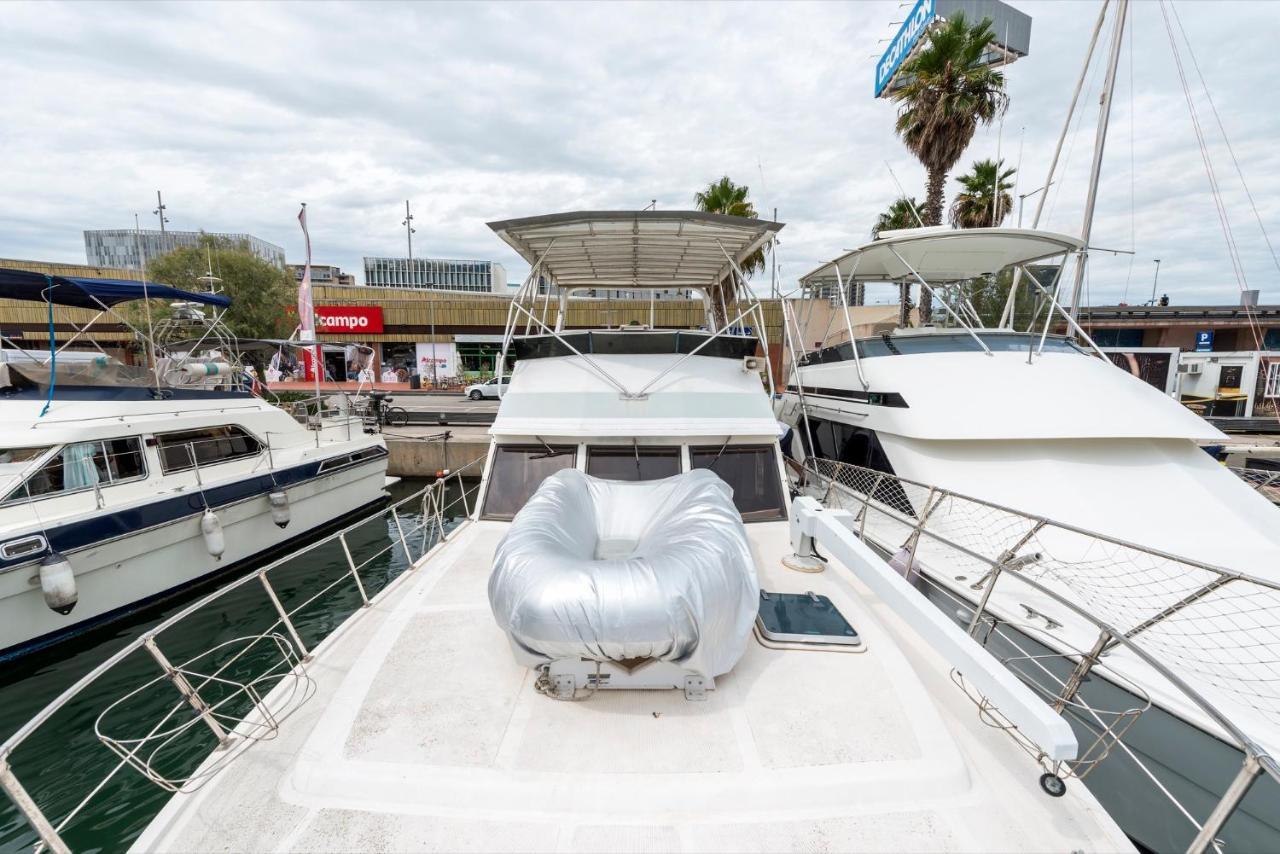 Boat Accommodations Barcelona Sant Adrià de Besòs Esterno foto