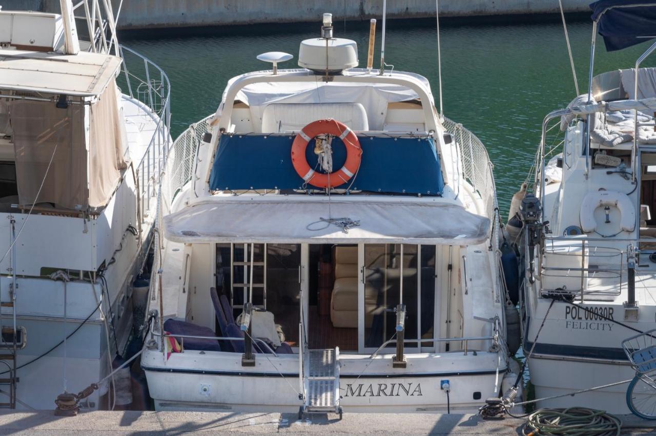 Boat Accommodations Barcelona Sant Adrià de Besòs Esterno foto