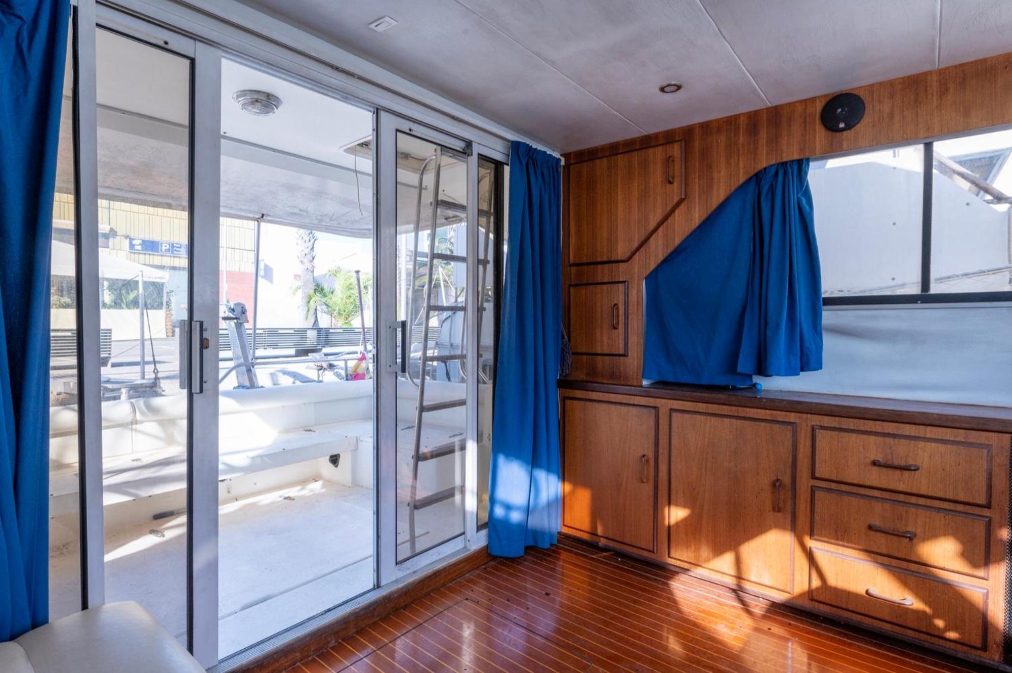 Boat Accommodations Barcelona Sant Adrià de Besòs Esterno foto