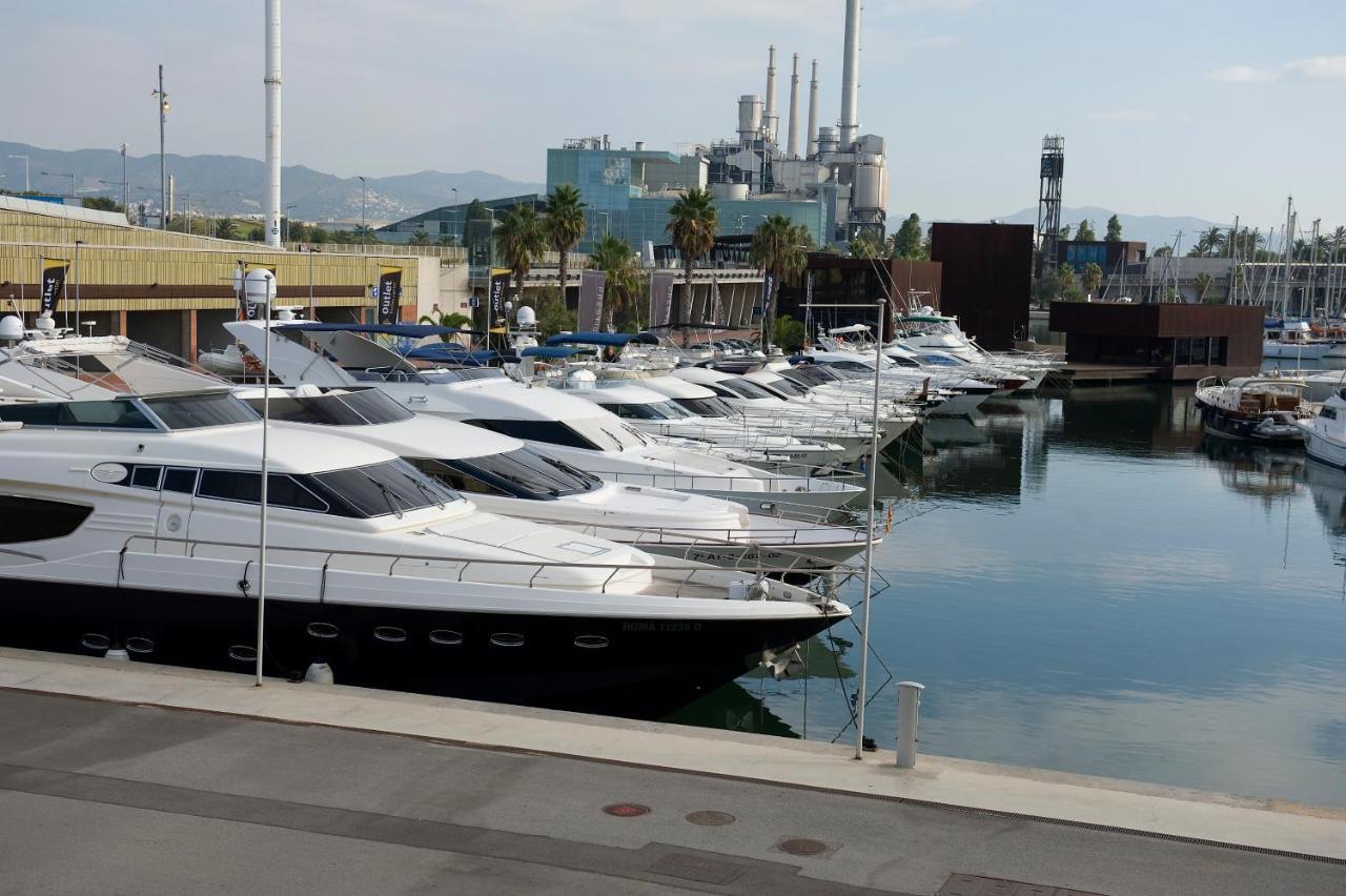 Boat Accommodations Barcelona Sant Adrià de Besòs Esterno foto